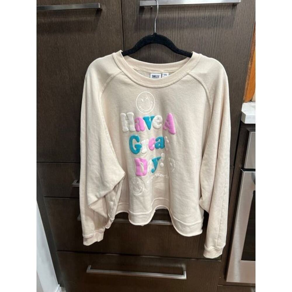 Smiley world sweatshirt xxl nwot